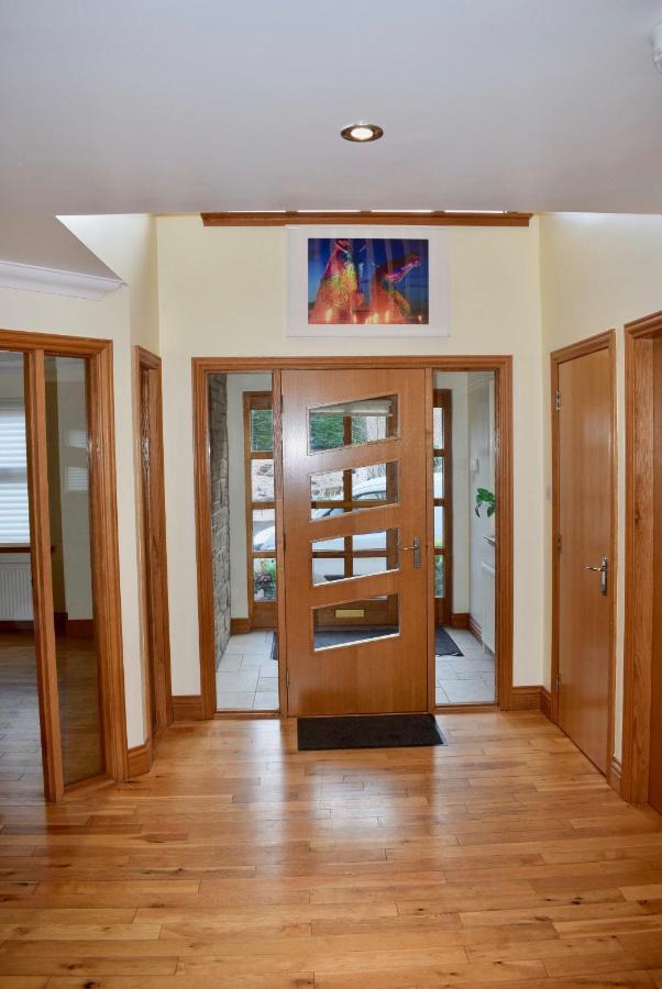 Kelpies Serviced Apartments Kavanagh- 5 Bedrooms Bathgate Exterior foto